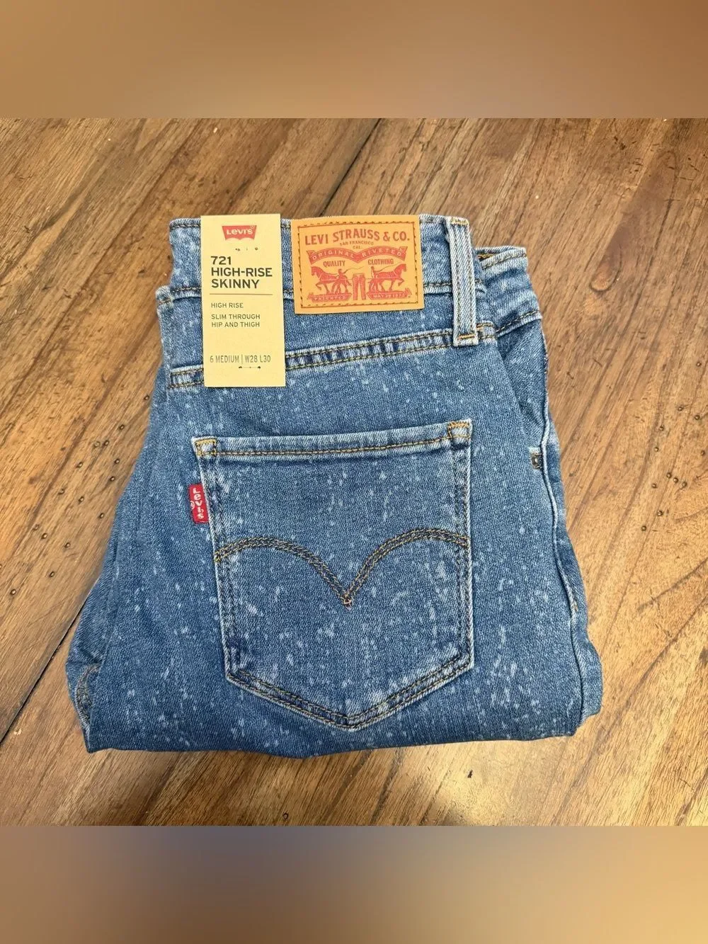 Levi’s 721 High Rise Skinny Jeans